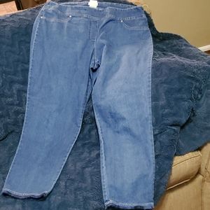 Pull on Cropped jeans